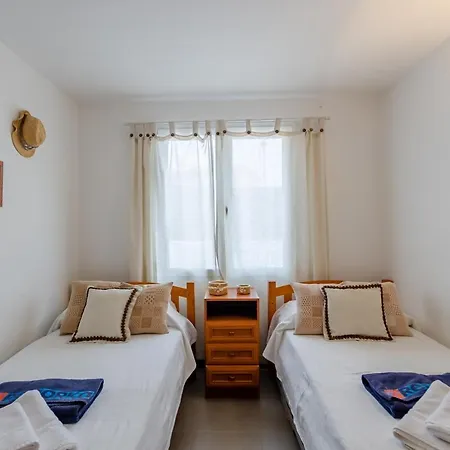 Apartment Maison Sur La Plage Punta Prima (Menorca)