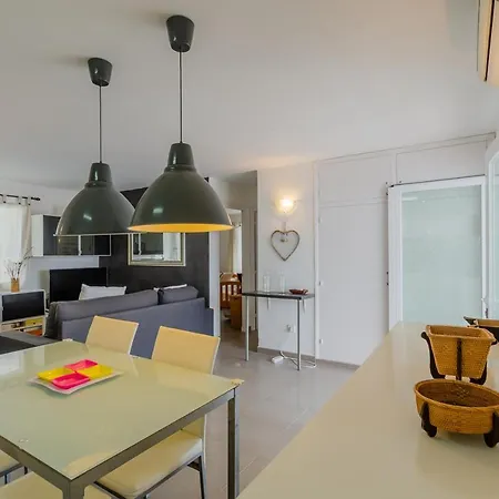 Maison Sur La Plage Punta Prima (Menorca)